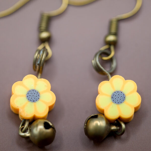 tiny sunflower earrings