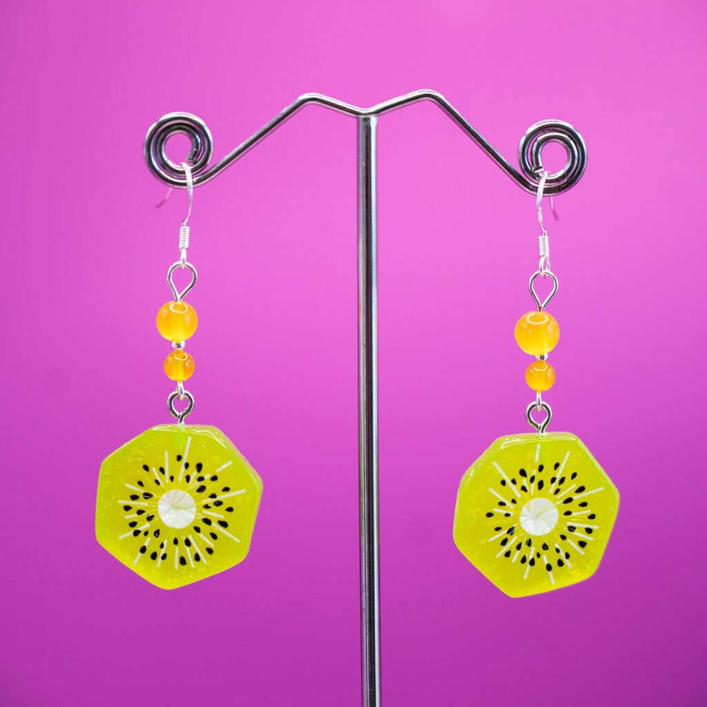 kiwi yellow