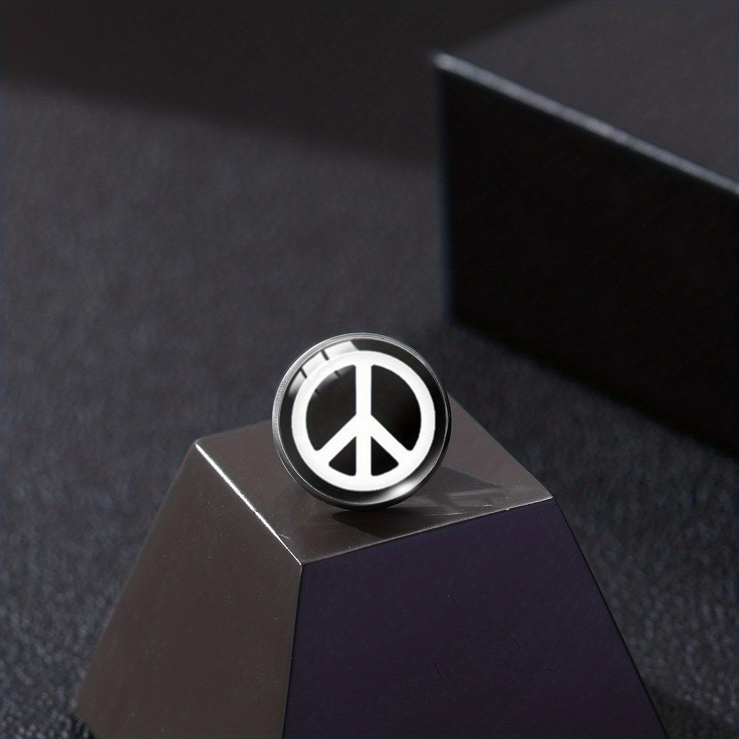 peace sign pin